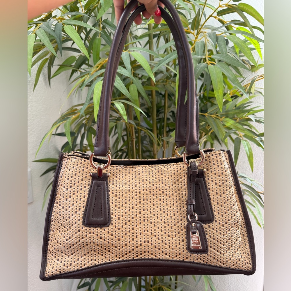 Liz Claiborne Vintage Woven Raffia Tote Bag • Classic Summer Style • Like New